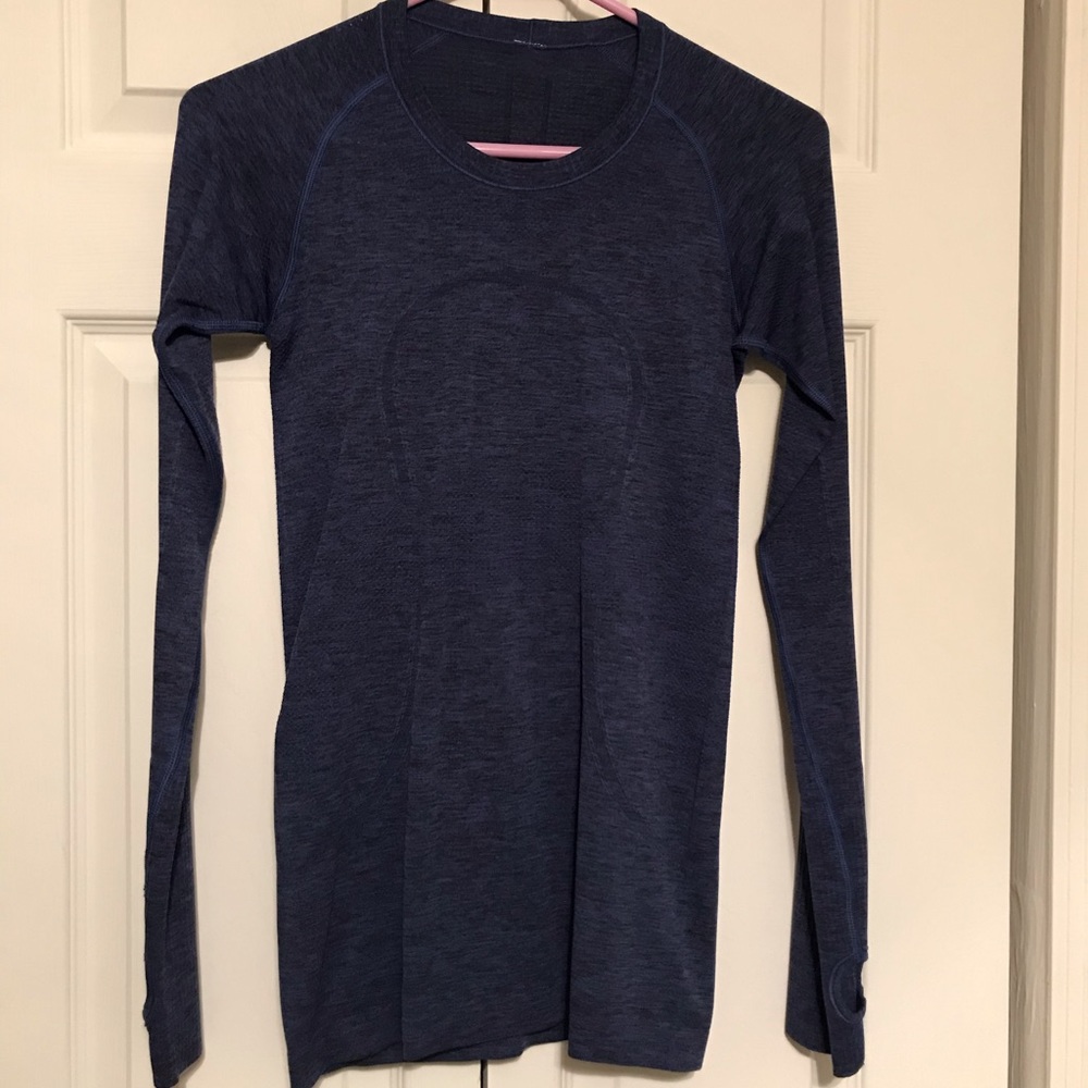 Swiftly Tech Long Sleeve Crew